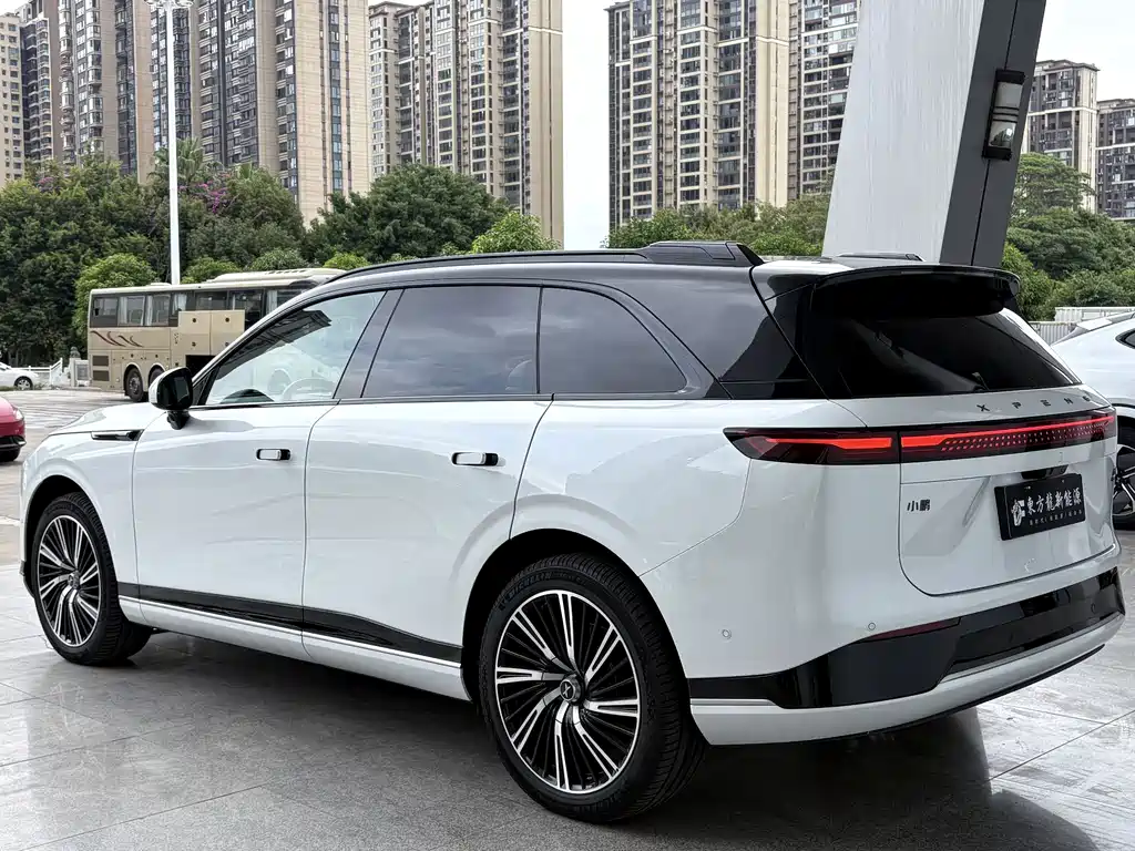 XPeng G9 — миниатюра 7