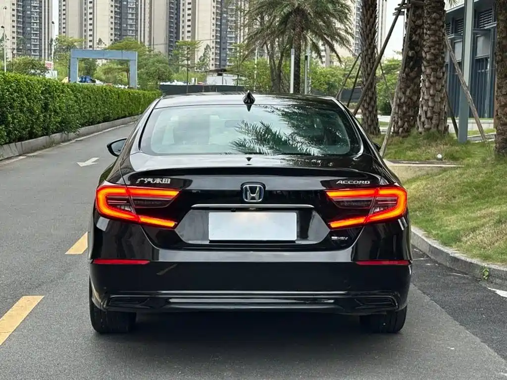 Honda Accord — миниатюра 3