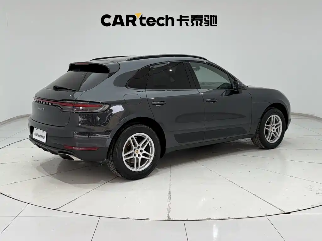 Porsche Macan — миниатюра 5