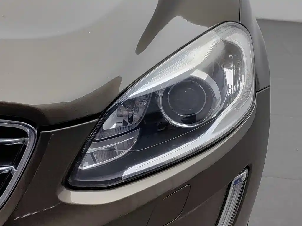 Volvo XC60 — миниатюра 7
