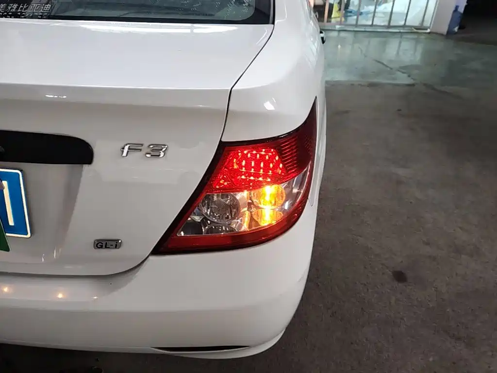 BYD F3 — миниатюра 8