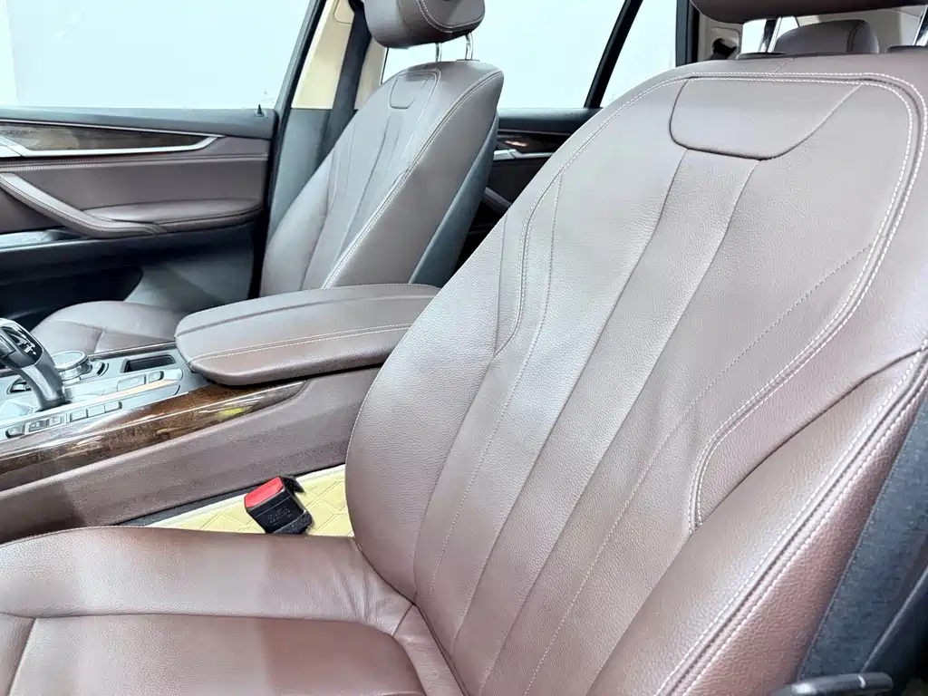 BMW X5 (Import) — миниатюра 18