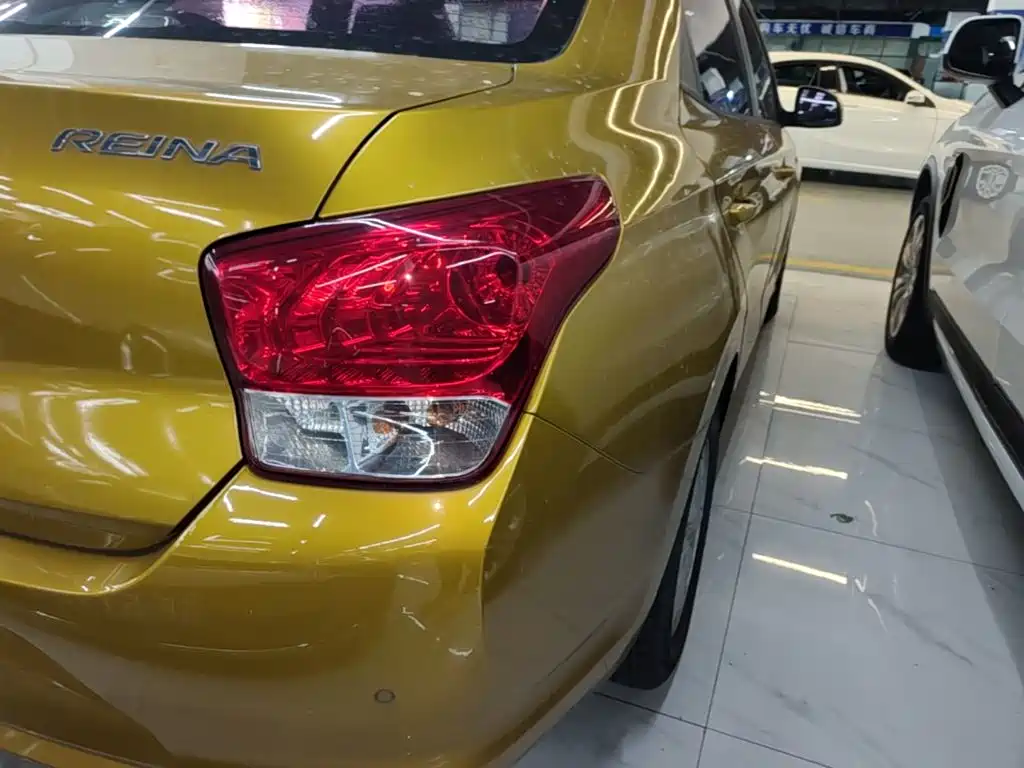 Hyundai Verna — миниатюра 8