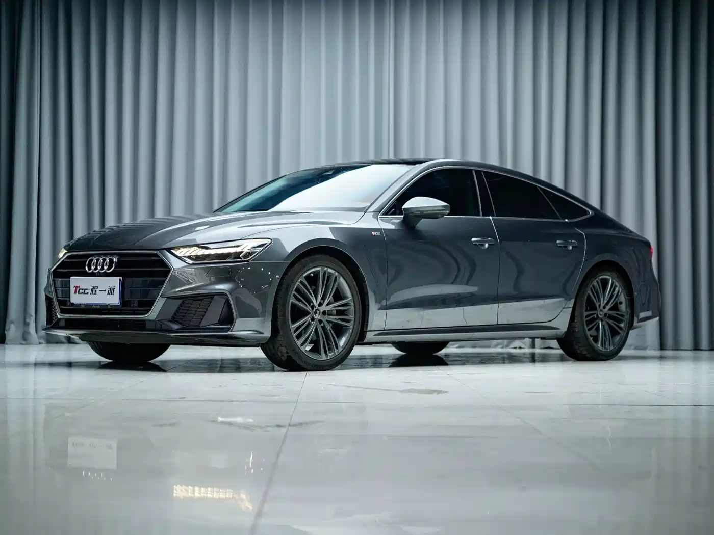 奥迪A7 2023款 45 TFSI 臻选型 2024