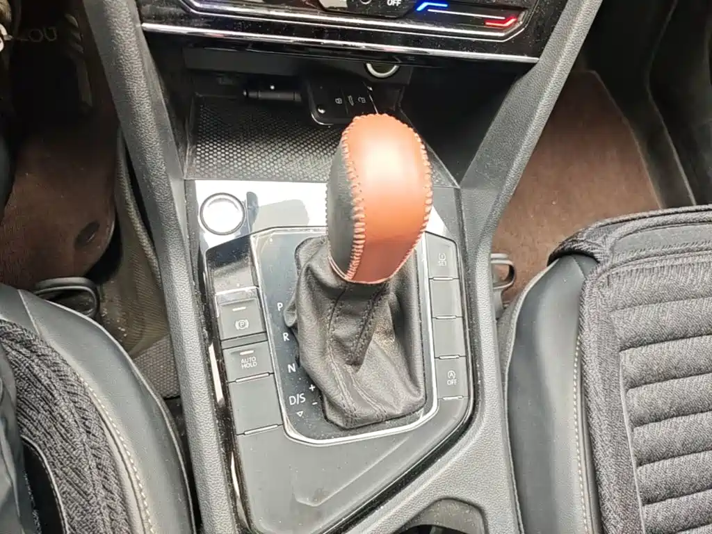 Volkswagen Tharu — миниатюра 14