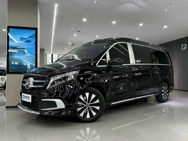 MERCEDES-BENZ VITO 2023