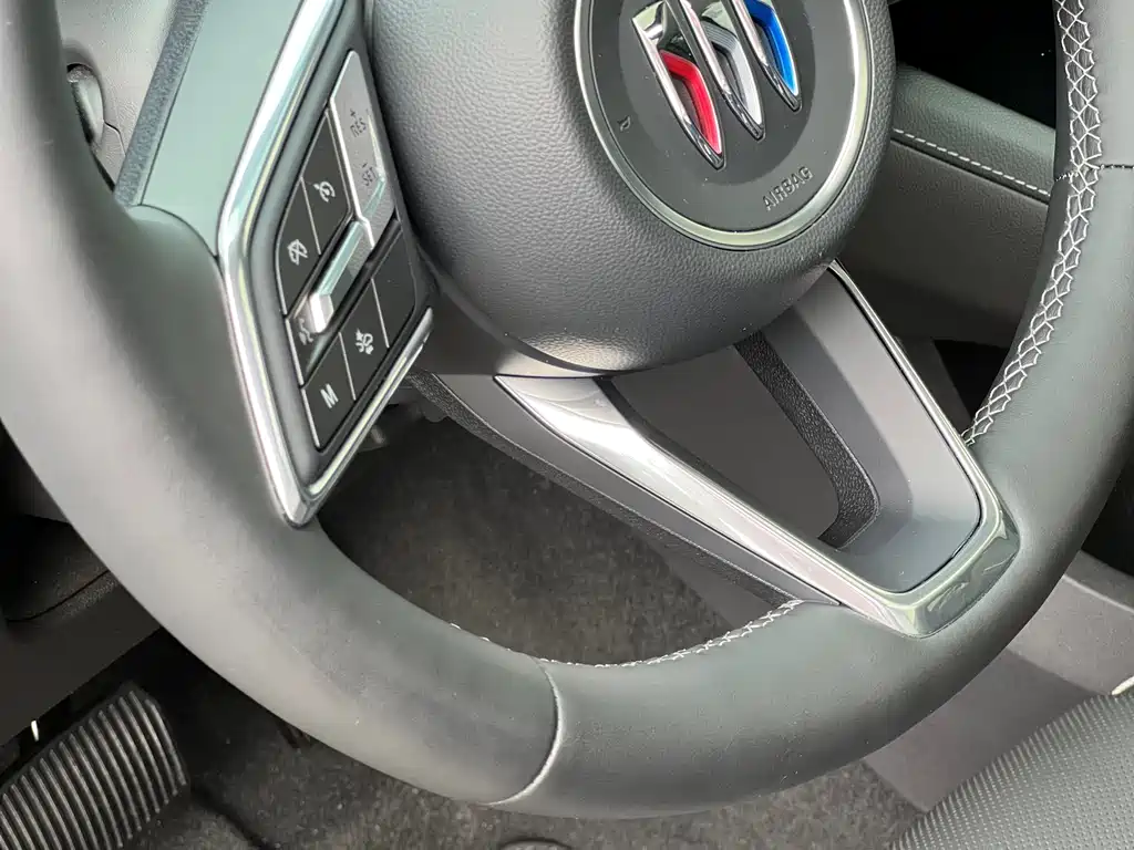 Buick Envision Plus — миниатюра 12