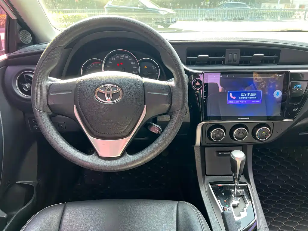 Toyota Corolla — миниатюра 10
