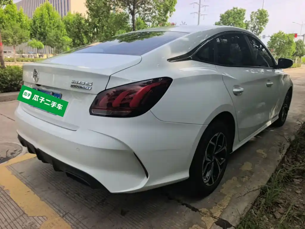 MG MG5 — миниатюра 7