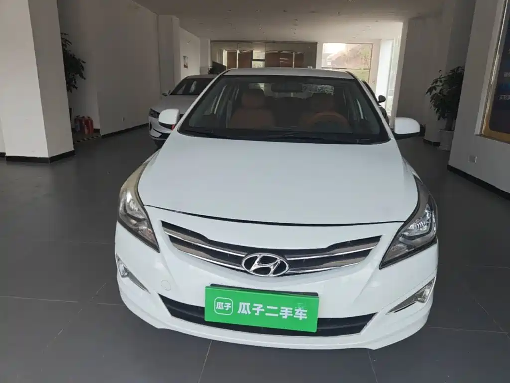 Hyundai Verna — миниатюра 3
