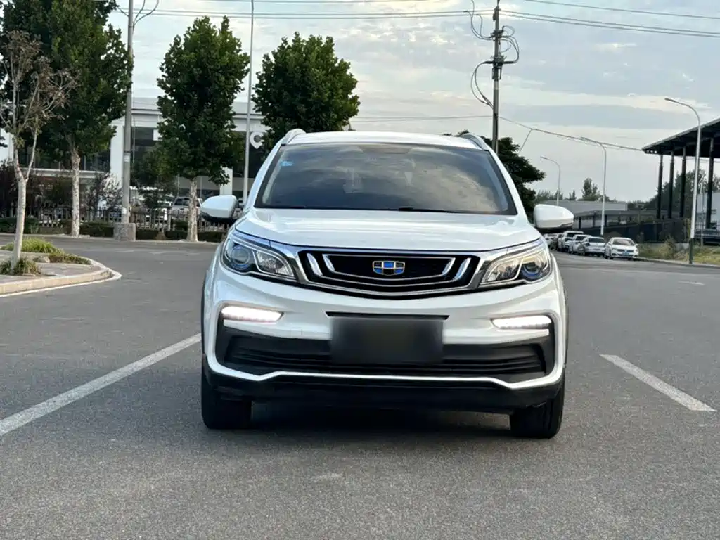 Geely Vision X3 — миниатюра 4