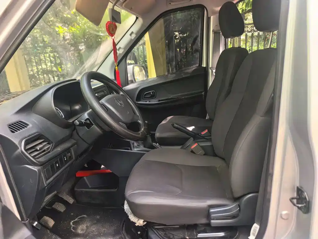 Changan M60 2023 1.5L GDI Comfort 6/7 мест