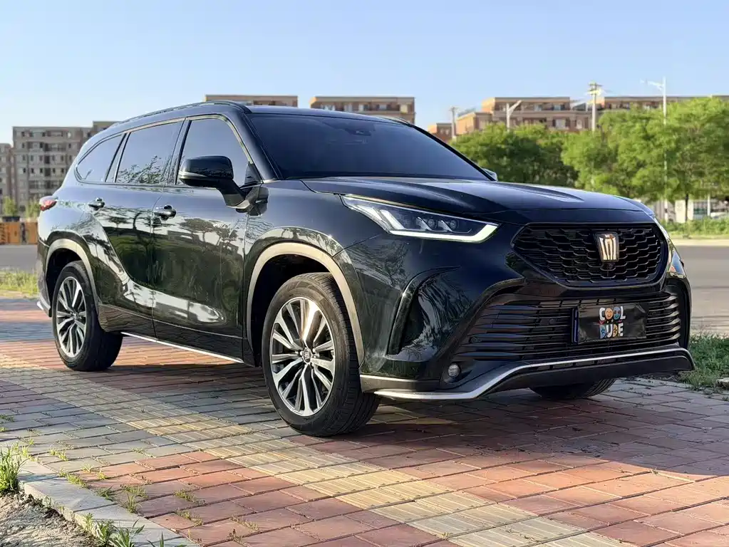 Toyota Crown Kluger 2024 2.5L HEV Luxury