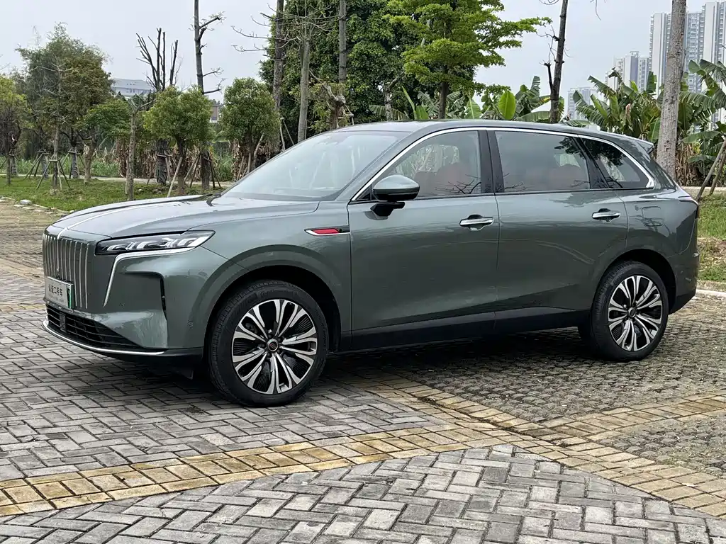Hongqi 红旗HS6 PHEV 2026