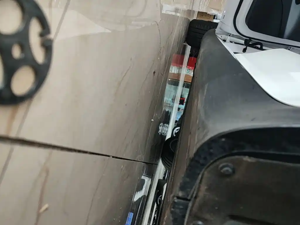 Tesla Model Y — миниатюра 22