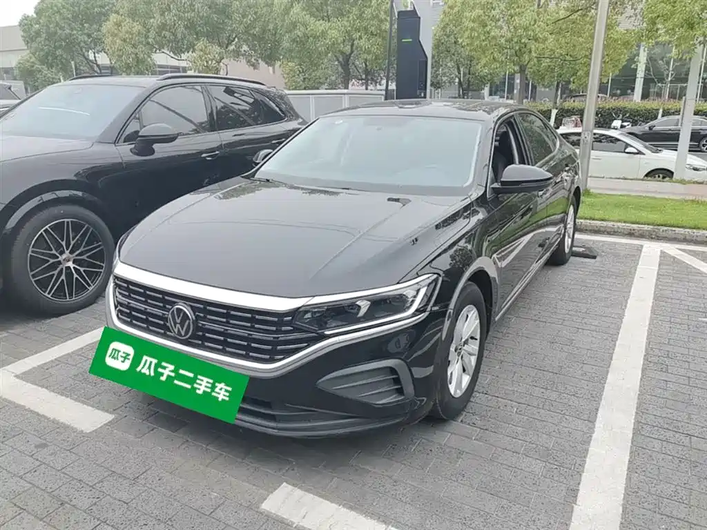 Volkswagen Passat 2025 280TSI