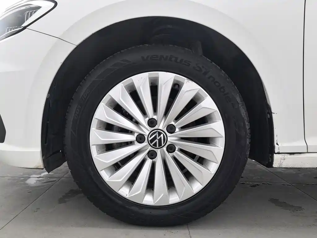 Volkswagen Lavida — миниатюра 17