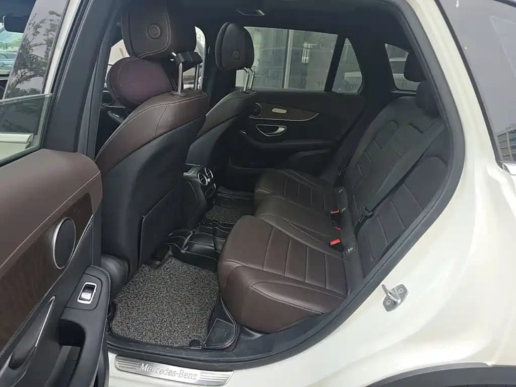 Mercedes-Benz GLC — миниатюра 17