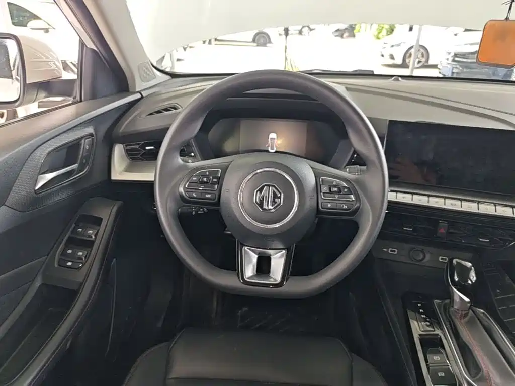MG MG5 — миниатюра 11