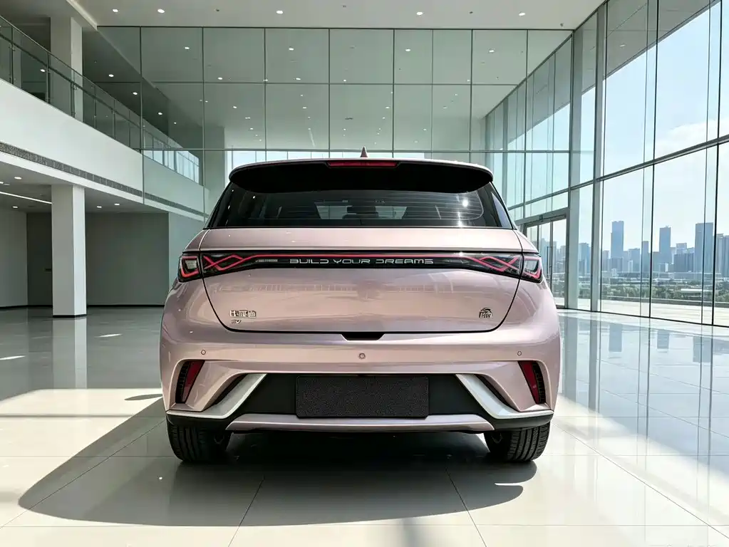 BYD Dolphin — миниатюра 5