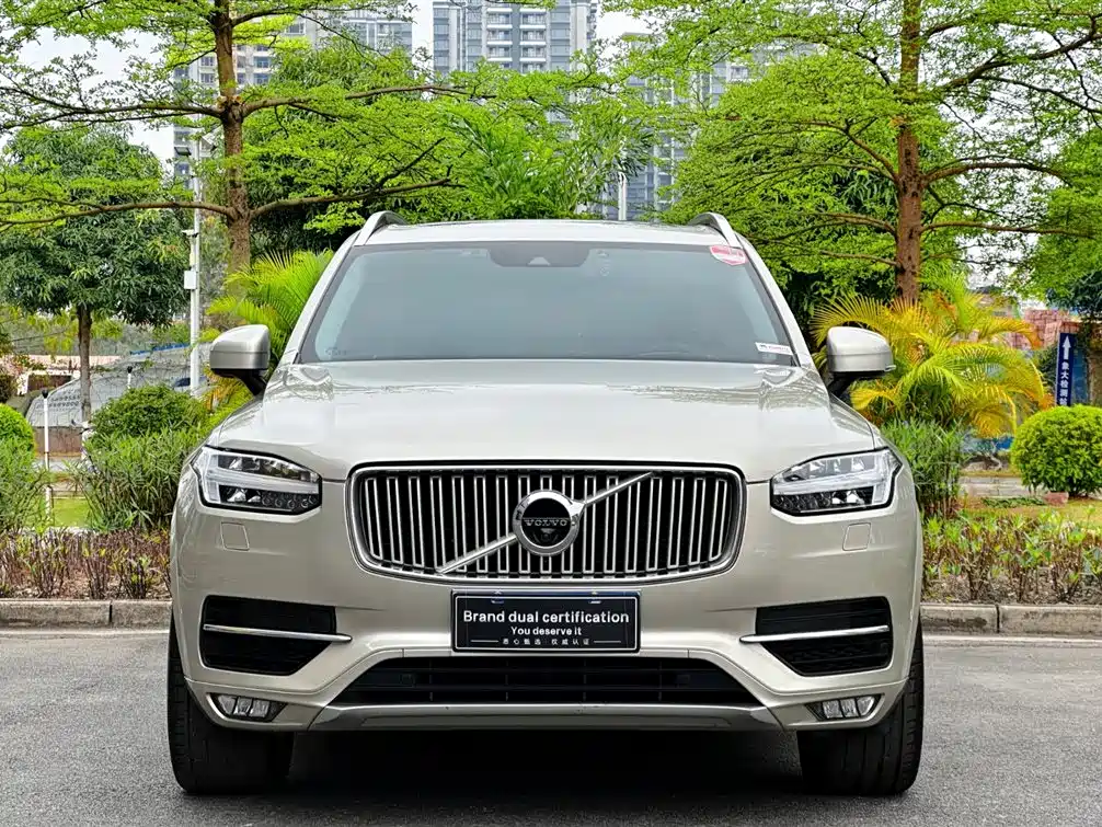 Volvo XC90 2019 T6 7 мест V