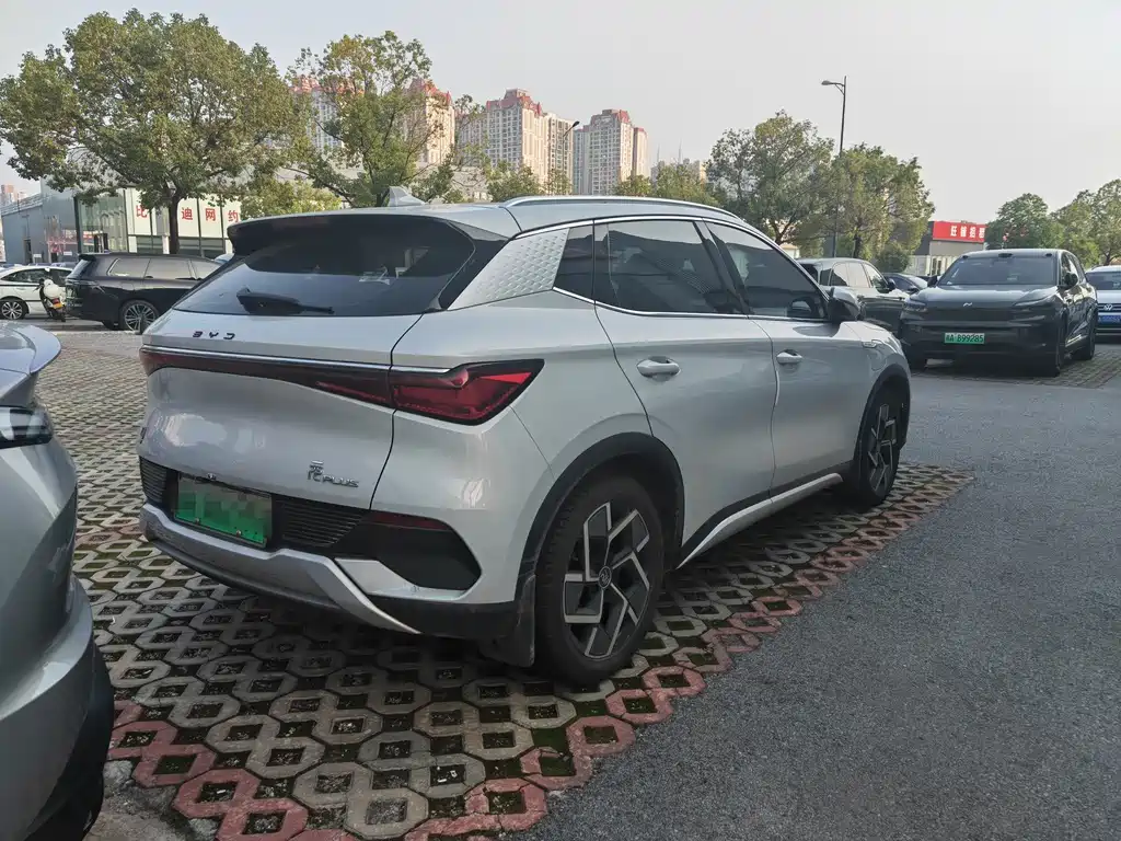BYD Yuan Plus — миниатюра 9