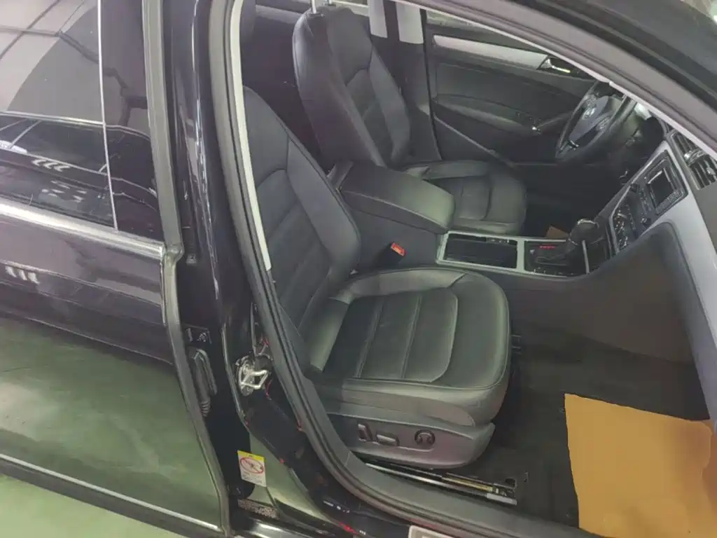Volkswagen Passat — миниатюра 25