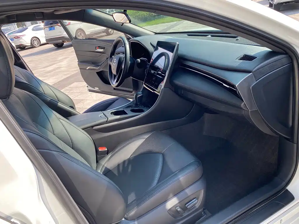 Toyota Avalon — миниатюра 15