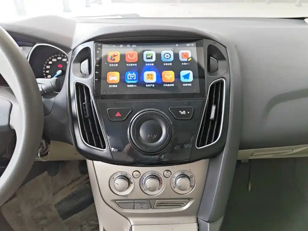 Ford Focus — миниатюра 13