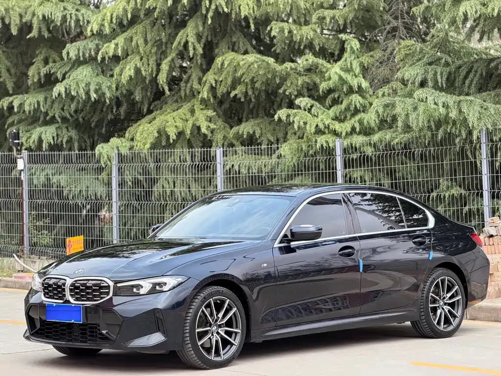 BMW 3 Series 2024