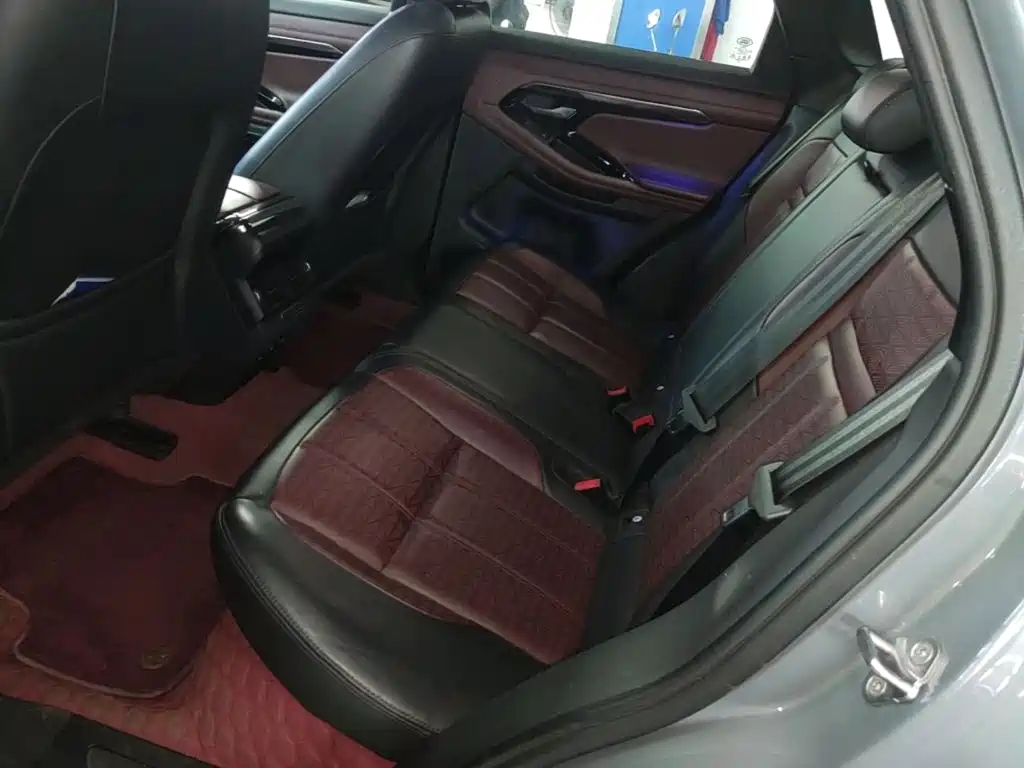 Land Rover Evoque — миниатюра 17