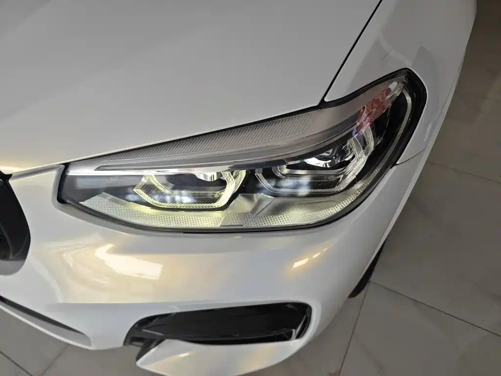 BMW X3 — миниатюра 9