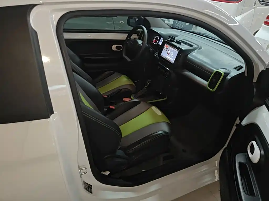 Roewe Clever — миниатюра 25
