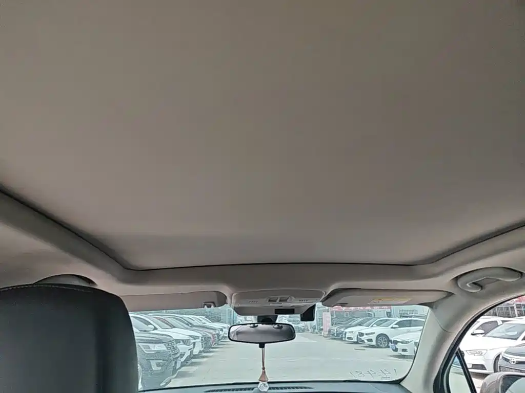 Buick Envision Plus — миниатюра 18