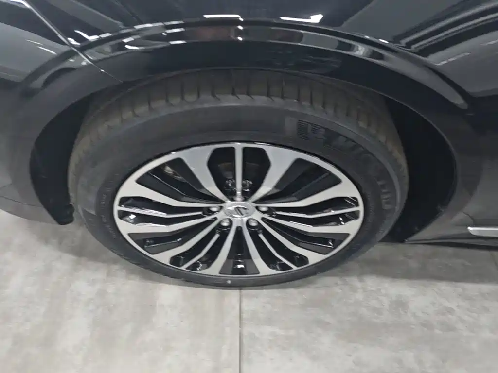 Volvo S90 — миниатюра 23