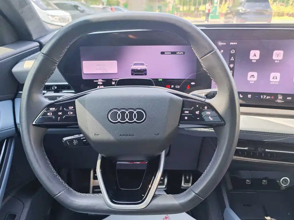 Audi Q6L e-tron