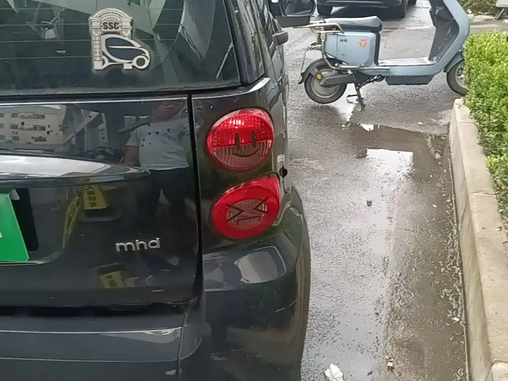 smart Smart Fortwo — миниатюра 8