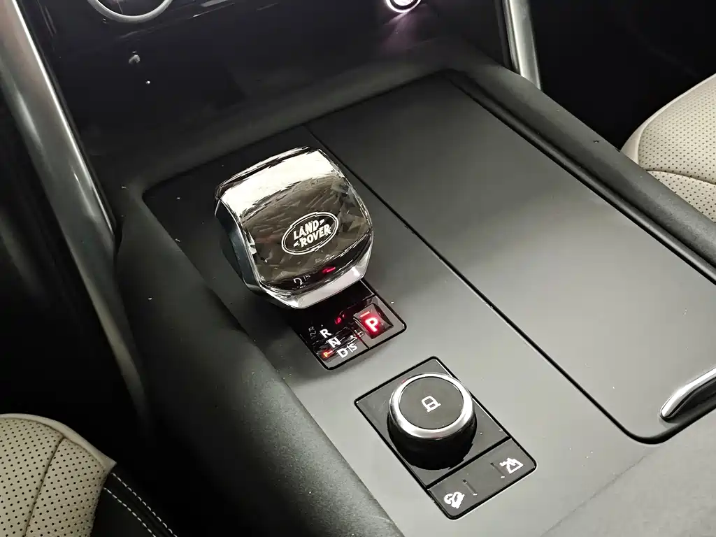 Land Rover Discovery — миниатюра 24