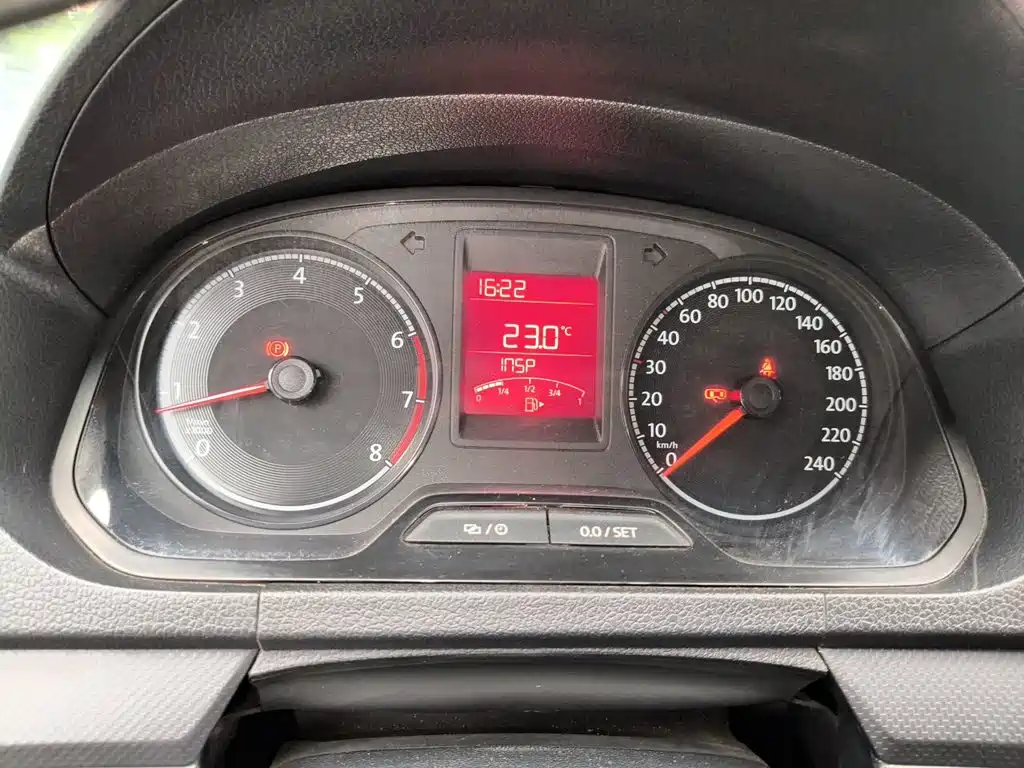 Volkswagen Jetta — миниатюра 7