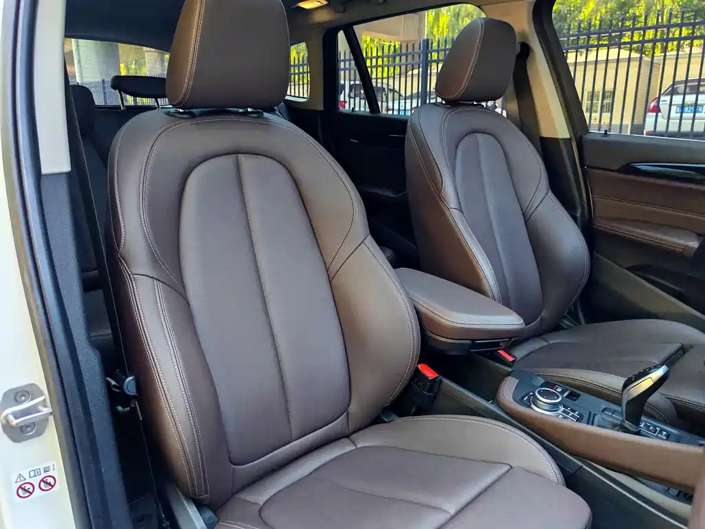 BMW X1 — миниатюра 7