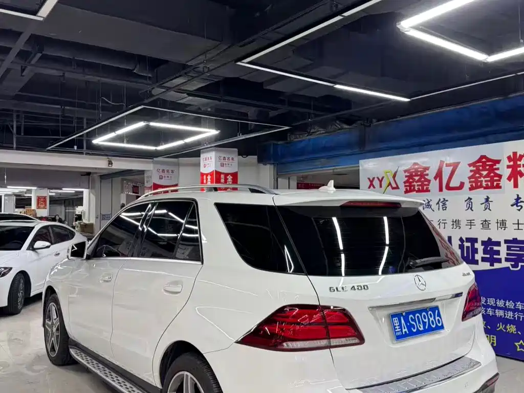 Mercedes-Benz GLE (Import) — миниатюра 9