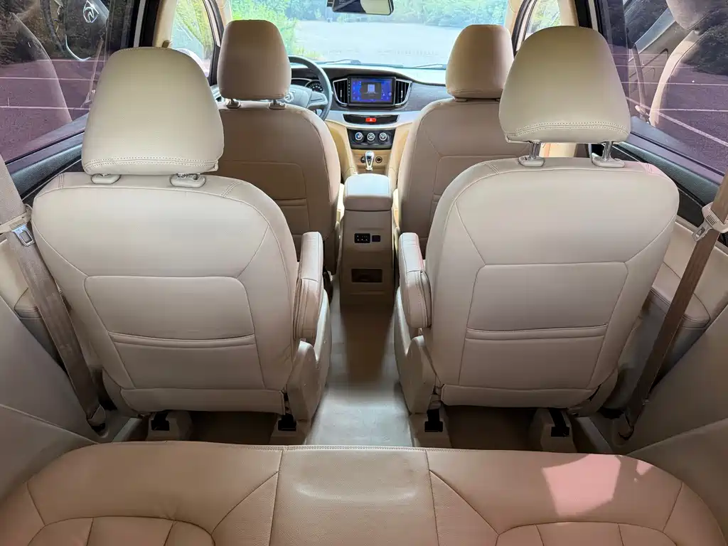 Baojun 730 — миниатюра 10