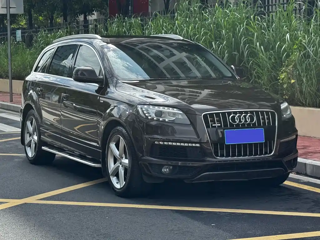 Audi Q7 — миниатюра 4
