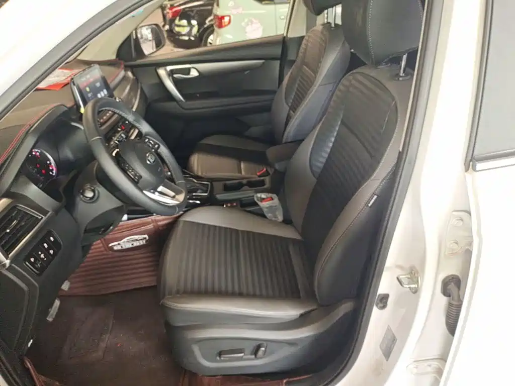Kia Sportage — миниатюра 15