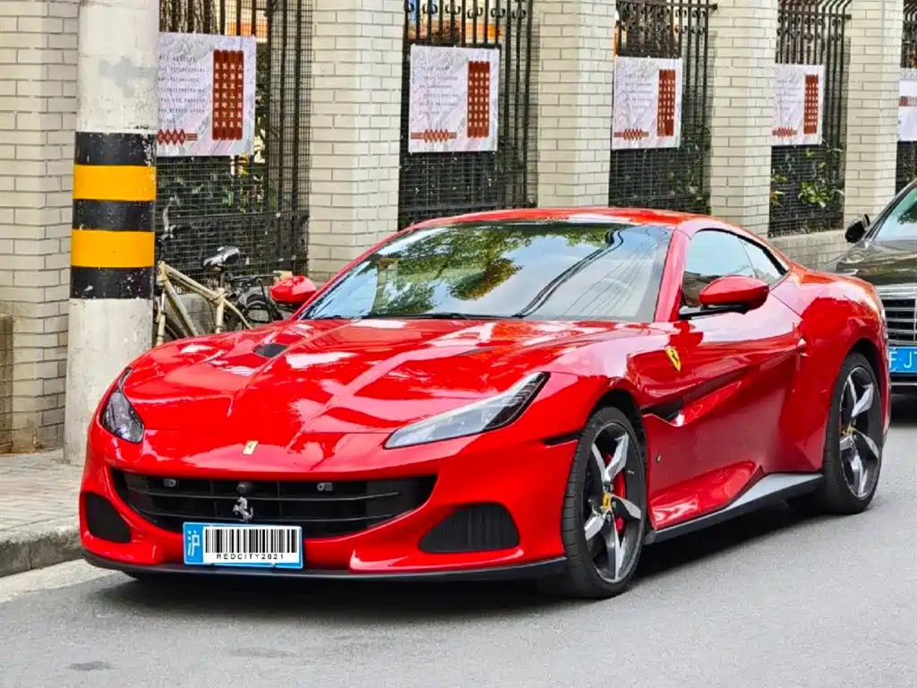 Купить Ferrari Portofino