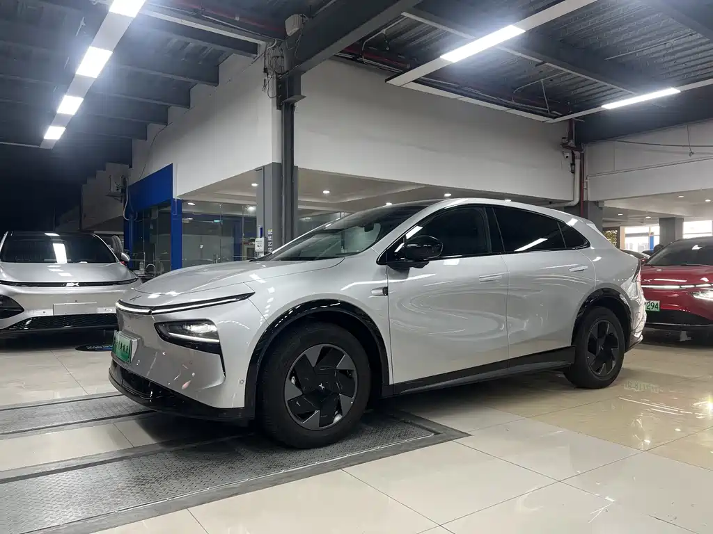 XPeng G7