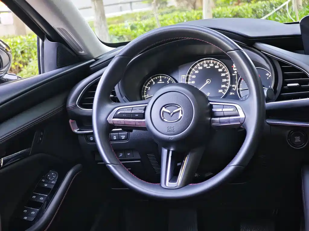 Mazda 3 Axela — миниатюра 15