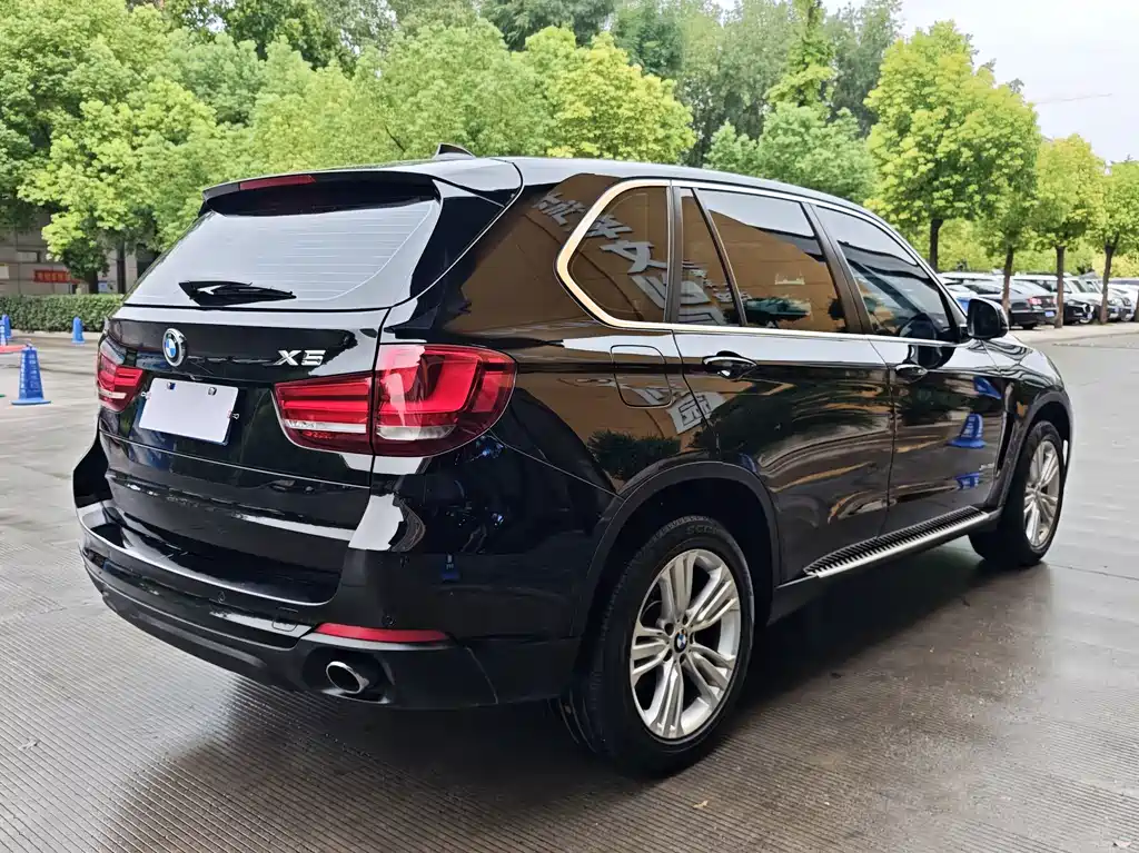 BMW X5 (Import) — миниатюра 4