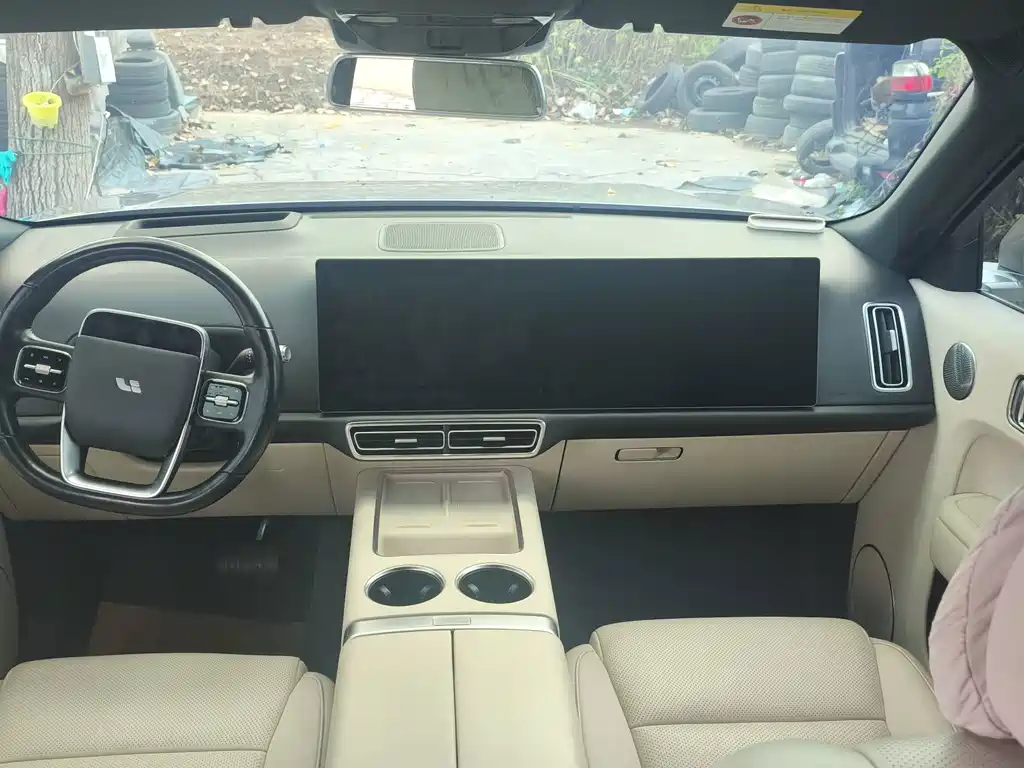 Li Auto Li L8 — миниатюра 6