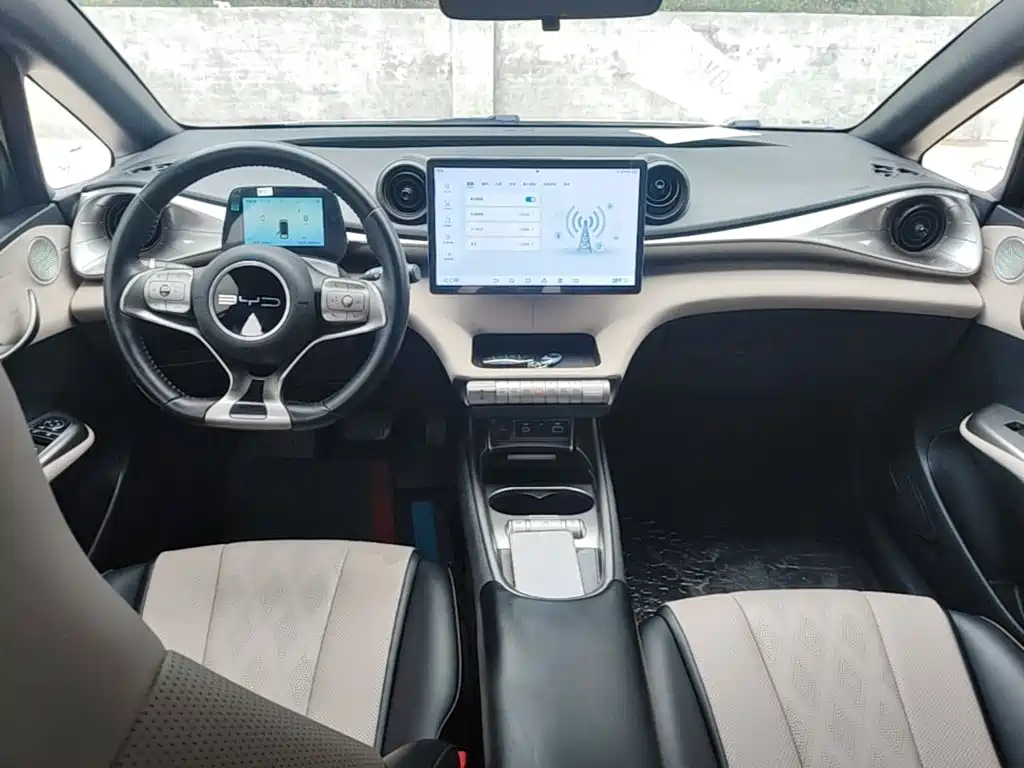 BYD Dolphin — миниатюра 10